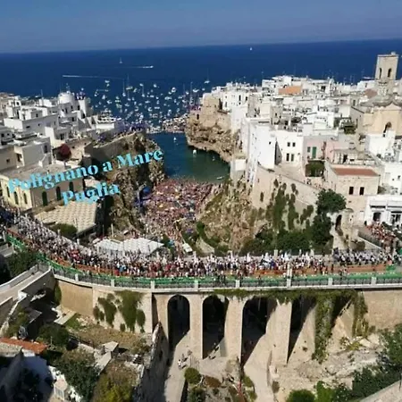 Dimoradonnacrescenza -locazione Turistica Polignano a Mare