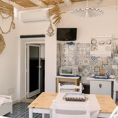 Dimoradonnacrescenza -locazione Turistica Polignano a Mare