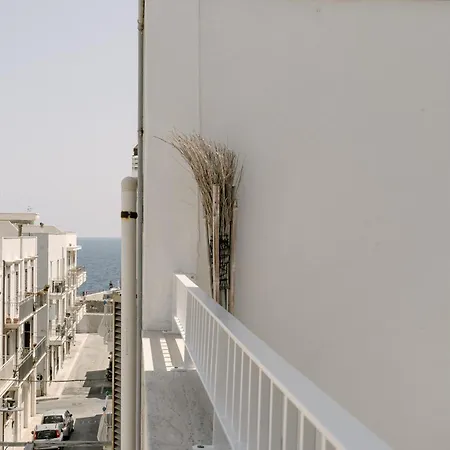Dimoradonnacrescenza -locazione Turistica Holiday home
