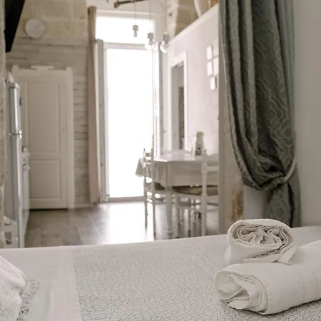 Casa vacanze Dimoradonnacrescenza -locazione Turistica *